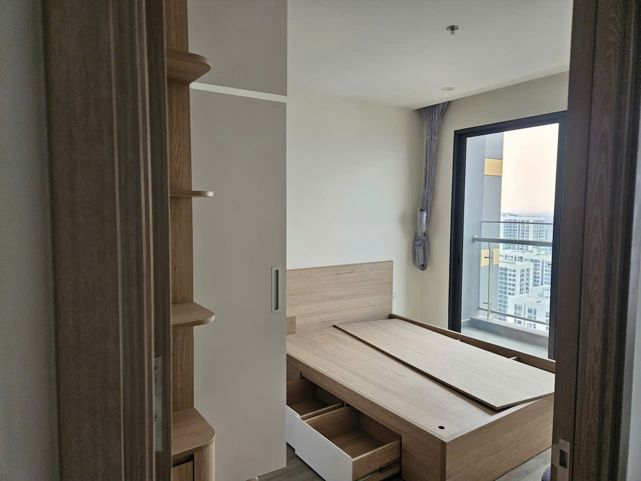 CHO THUÊ CĂN HỘ GLORY HEIGHTS – VINHOMES GRAND PARK | TẦNG CAO – VIEW NỘI KHU – HOÀN THIỆN CƠ BẢN