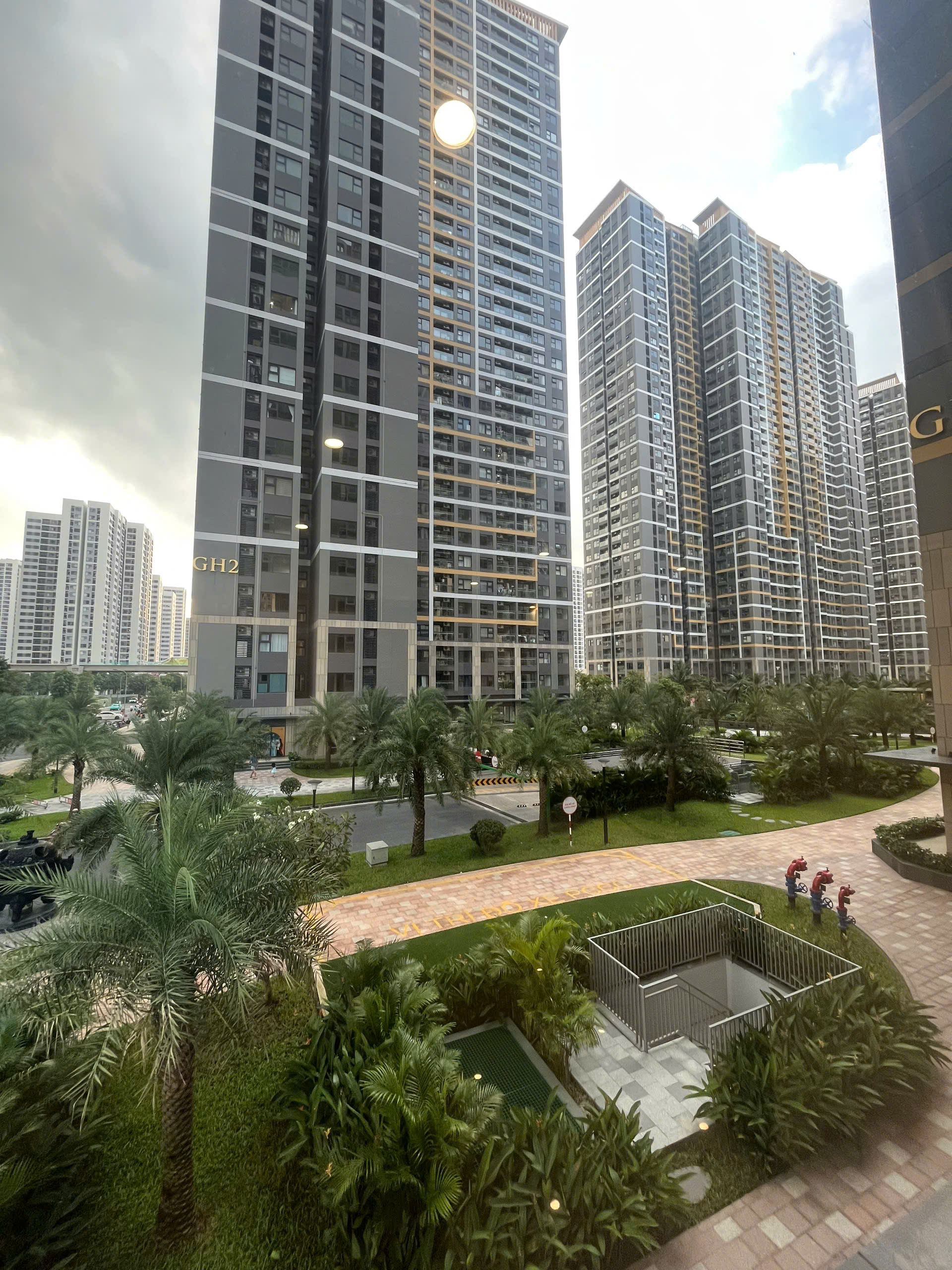 Siêu phẩm 2PN+ Tòa GH1 Glory Heights - Vị trí VIP kế cận Vincom - Nội thất Bếp Rèm. - ảnh 8