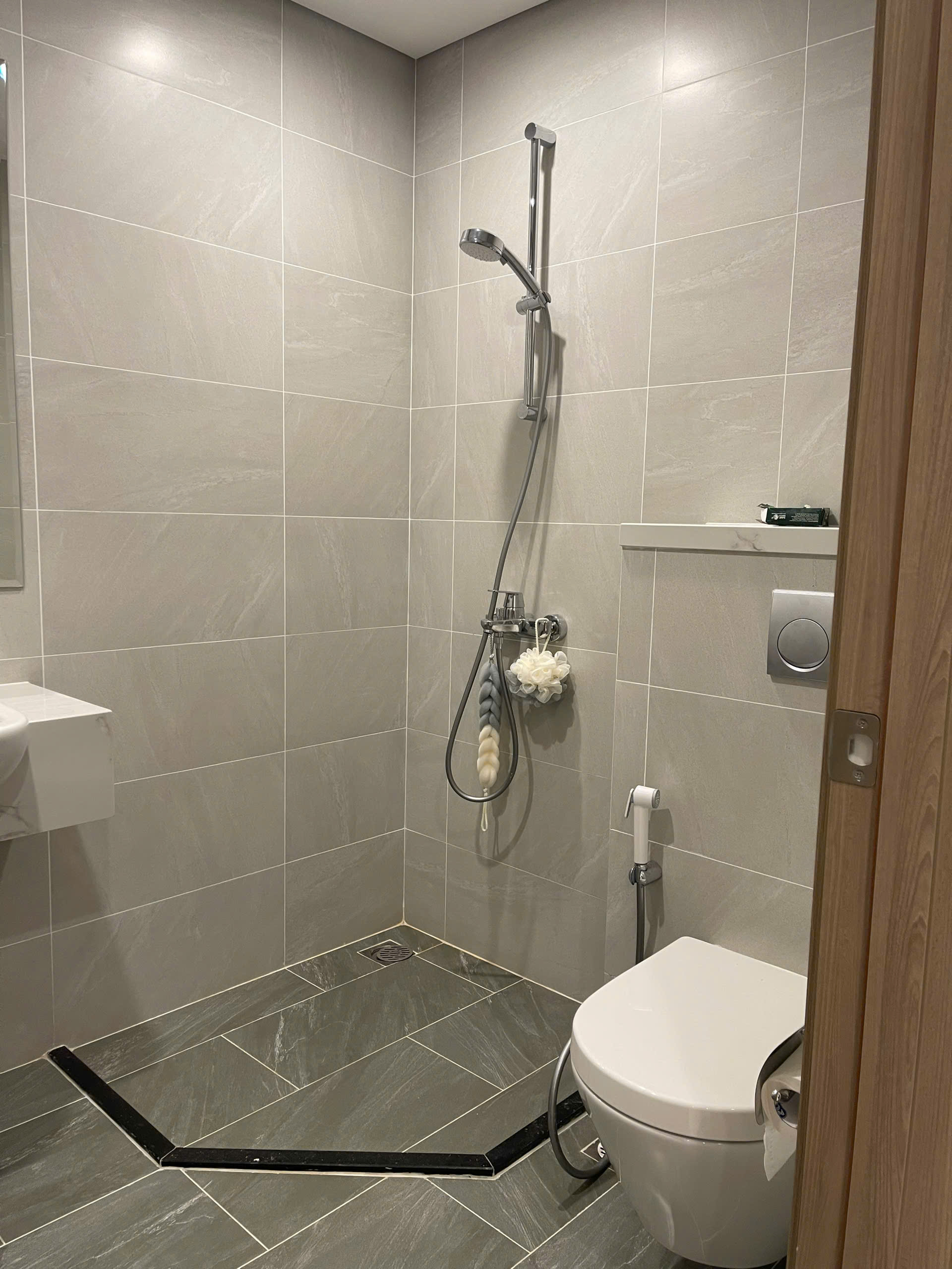 Căn hộ Studio Tòa GH5 Glory Heights - Xách vali vào ở ngay - Liền kề Vincom Mega Mall. - ảnh 3