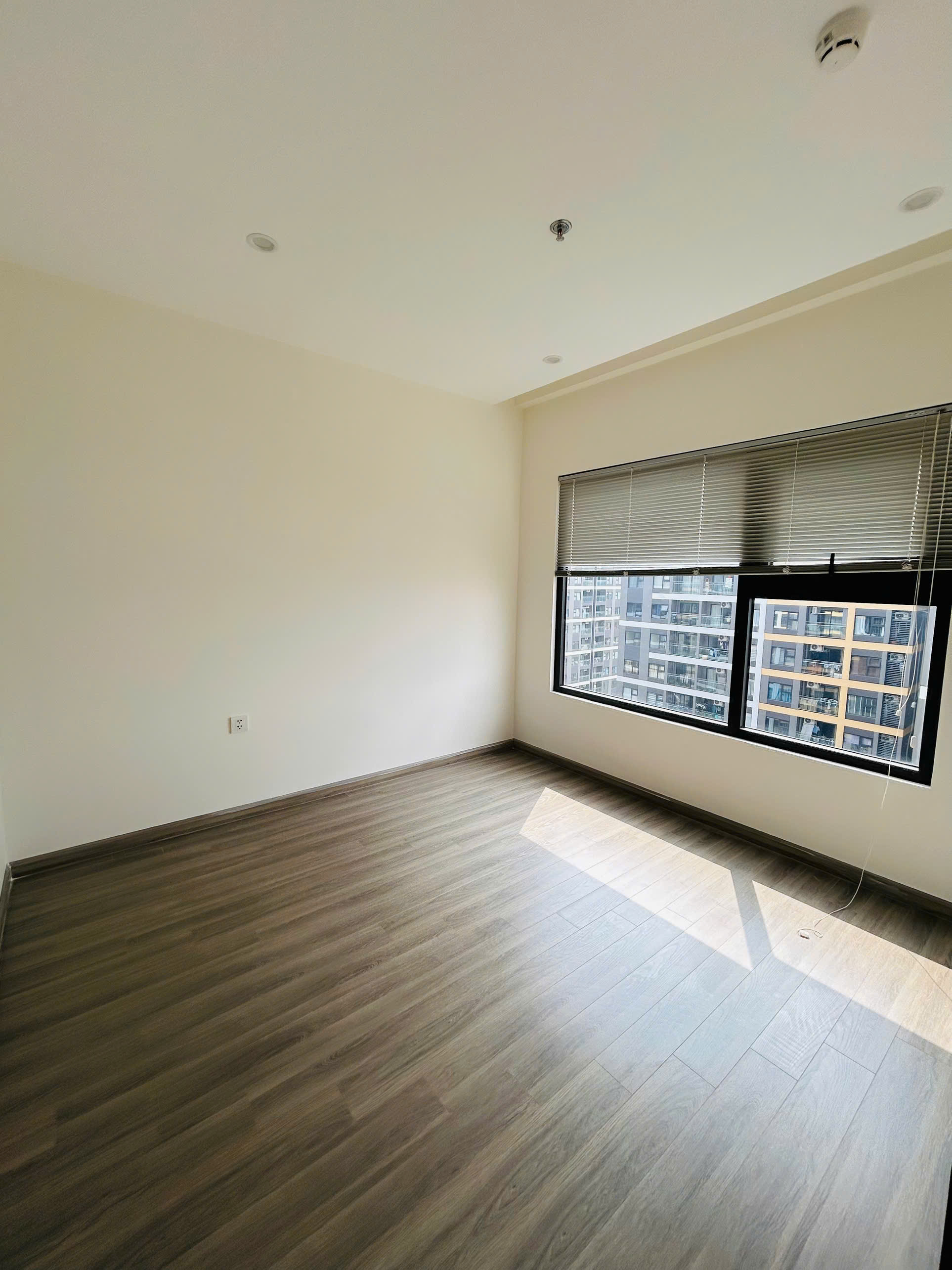 BÁN CĂN HỘ 2PN+ GIÁ RẺ NHẤT THỊ TRƯỜNG 4.050 TỶ ALL IN – VIEW SÔNG ĐỒNG NAI, NHÀ TRỐNG - ảnh 4