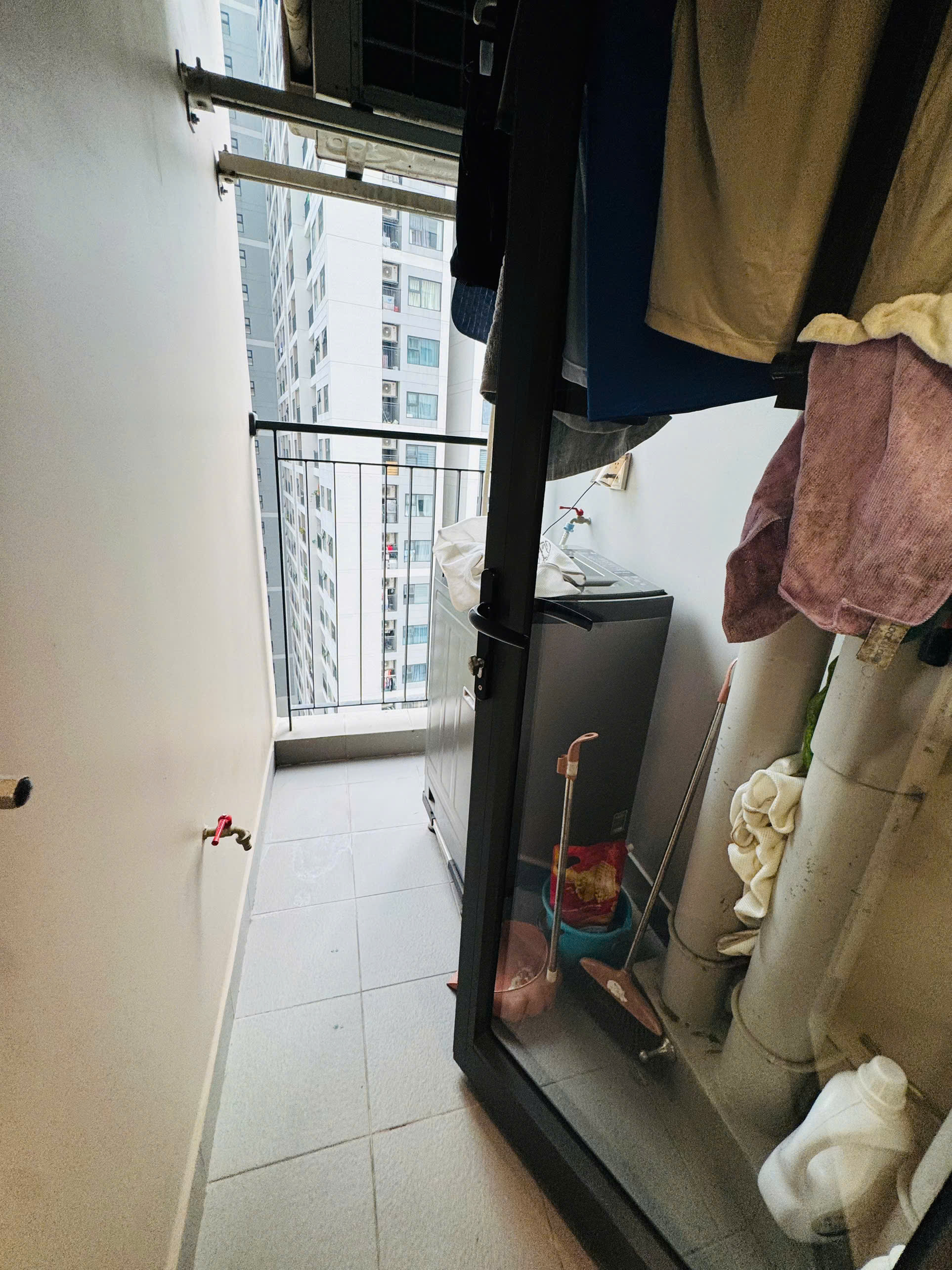 BÁN CĂN STUDIO VINHOMES GRAND PARK – FULL NỘI THẤT, SẴN SỔ – GIÁ TỐT