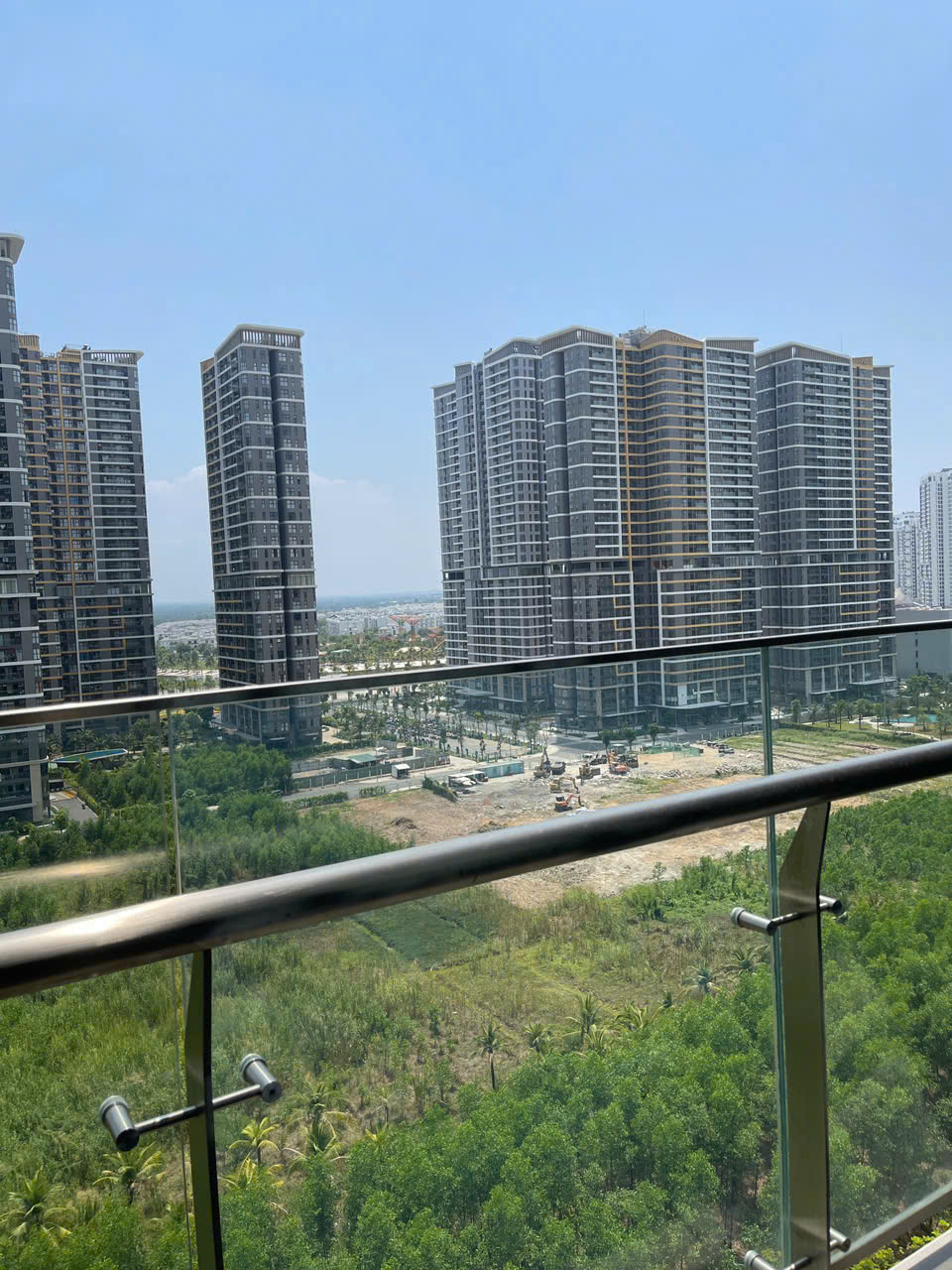 BÁN CĂN HỘ 2PN 2WC VINHOMES GRAND PARK – SỔ SẴN, GIÁ 3.55 TỶ, HƯỚNG ĐÔNG NAM