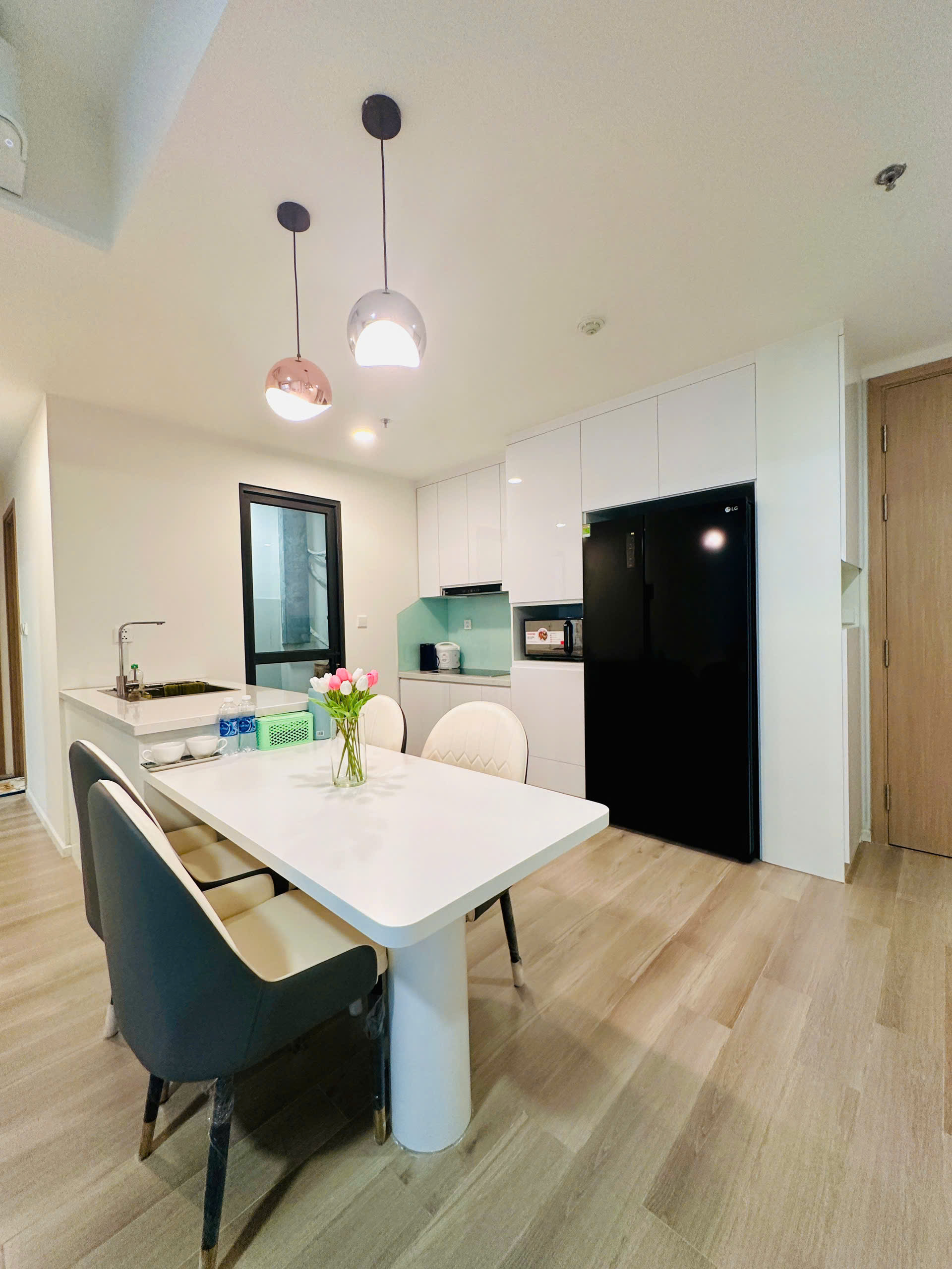 BÁN CĂN HỘ 2PN 2WC VIEW HỒ BƠI LUMIERE BOULEVARD - VINHOMES GRAND PARK – FULL NỘI THẤT XỊN, SỔ SẴN - ảnh 5