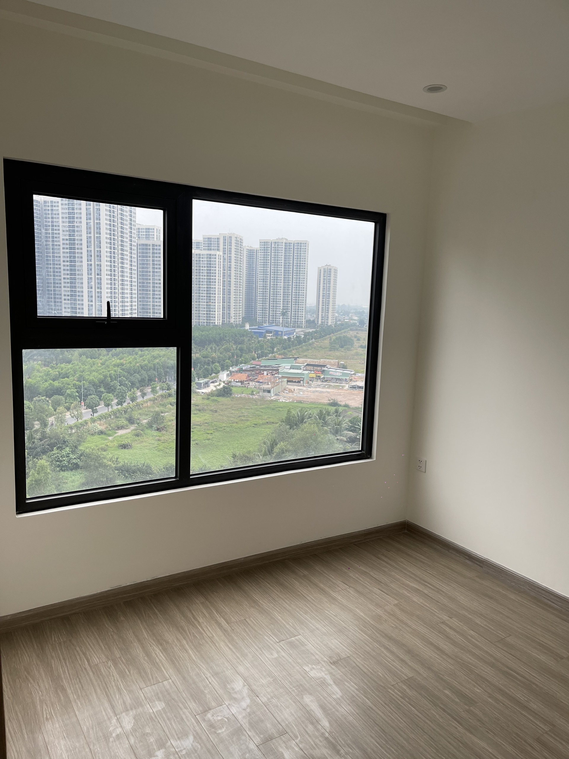 Bán căn hộ 2PN+ The Origami Vinhomes Grand Park | View công viên cầu vồng | Giá 3,8 tỷ (bao thuế phí) - ảnh 3