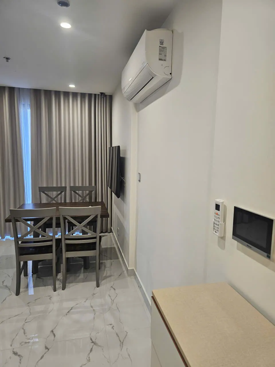 BÁN CĂN HỘ 2PN+ VINHOMES GRAND PARK - FULL NỘI THẤT - GIÁ 3.95 TỶ