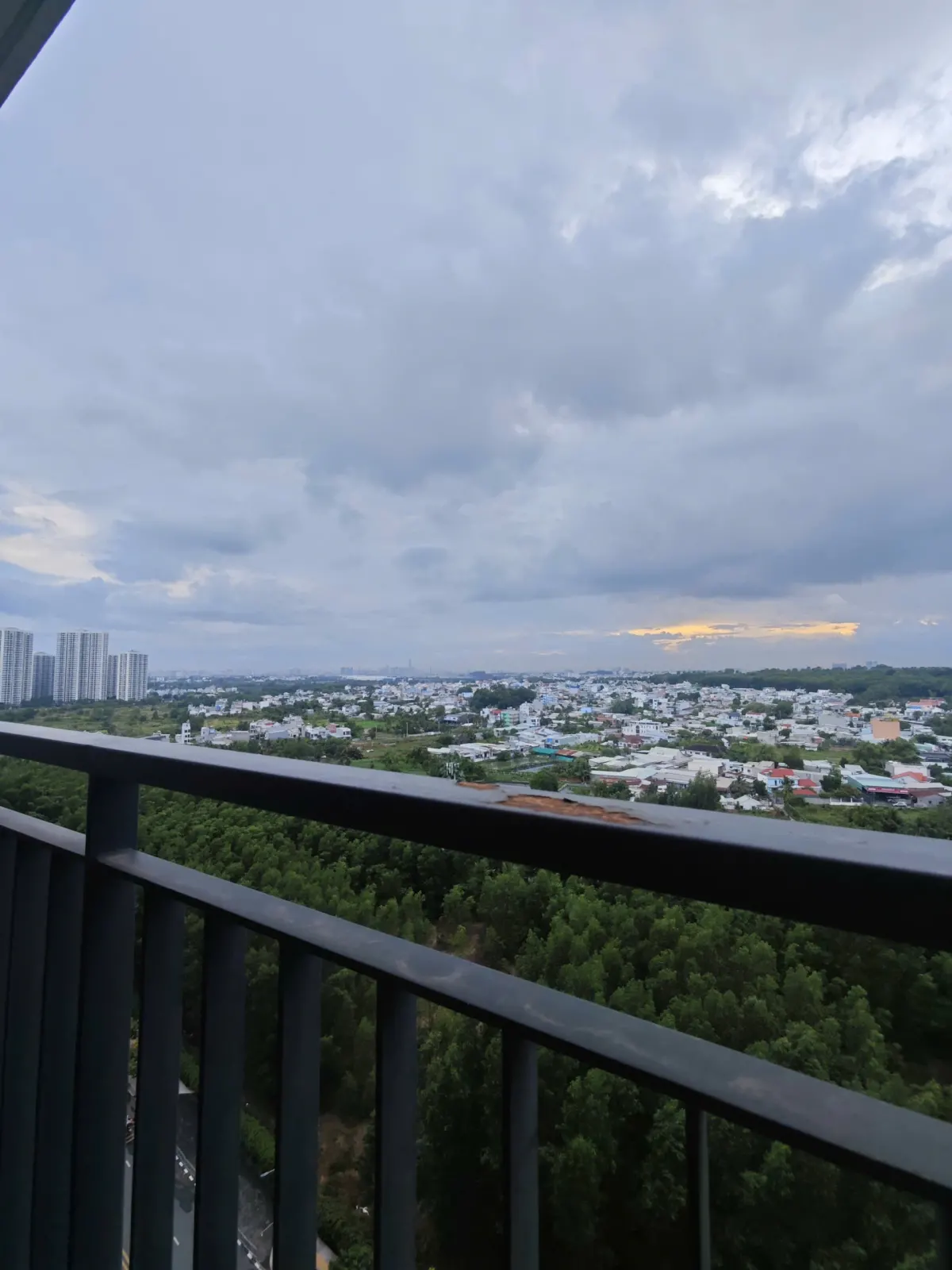 Bán Căn Hộ Vinhomes Grand Park – The Origami 3PN Full Nội Thất, View Ngoại Khu Thoáng Đẹp – Không Bị Chắn Tầm Nhìn - ảnh 2