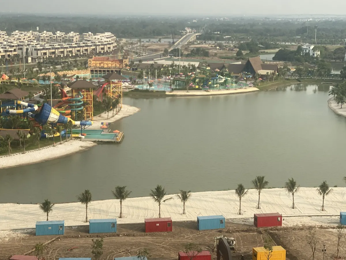 Cho Thuê Căn hộ Studio The Beverly - View Công Viên 36ha Tuyệt Đẹp - Chỉ 5.5 Triệu/Tháng