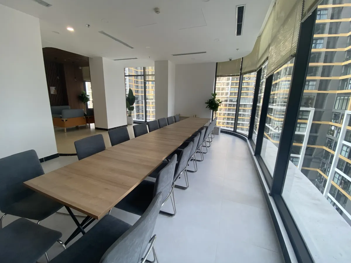 Cho Thuê Căn hộ Studio The Beverly - View Công Viên 36ha Tuyệt Đẹp - Chỉ 5.5 Triệu/Tháng