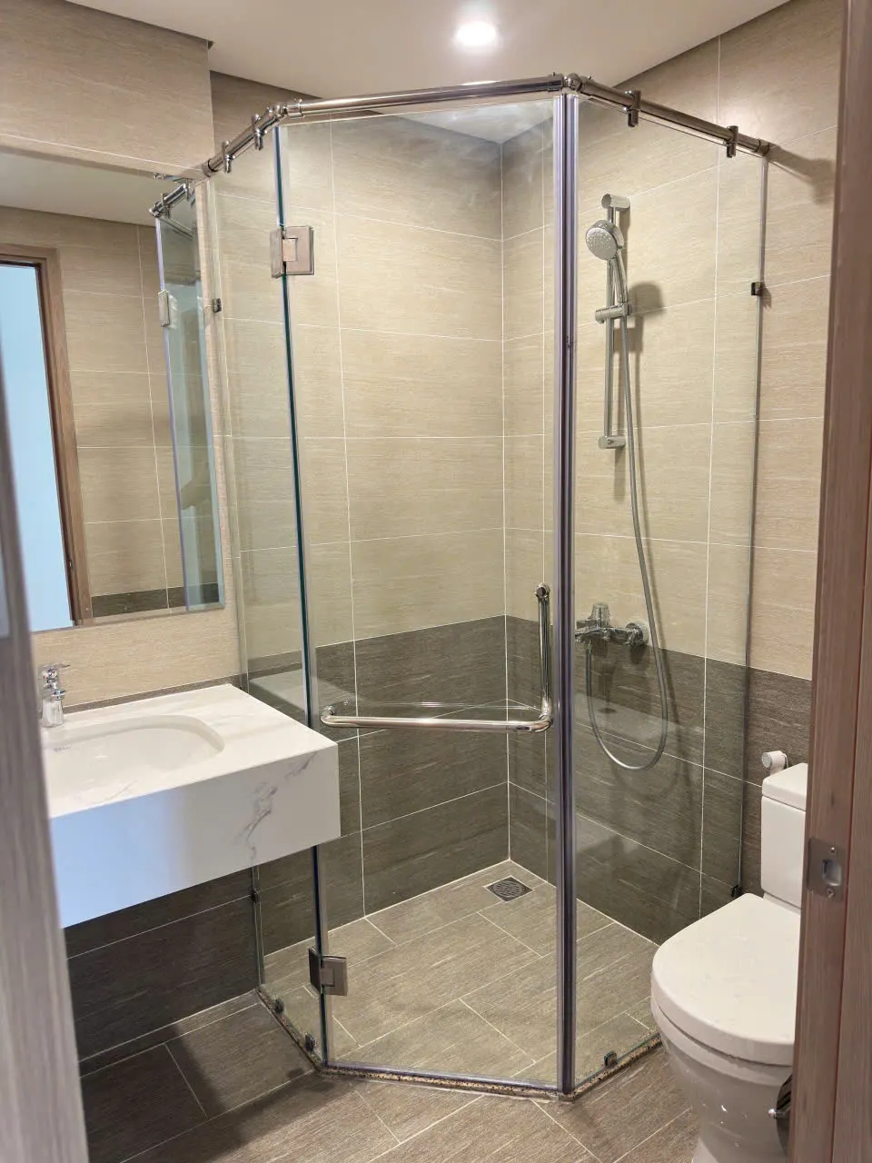 BÁN CĂN HỘ GLORY HEIGHTS 2PN SẴN SỔ HỒNG GIÁ 4.250 TỶ BAO SANG TÊN - ảnh 3
