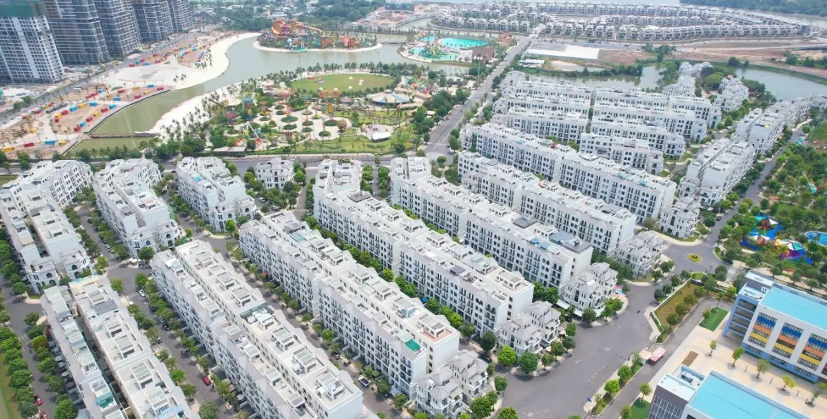 BÁN NHÀ PHỐ LIỀN KỀ 162m2 MANHATTAN VINHOMES GRAND PARK – 28 TỶ BAO THUẾ PHÍ