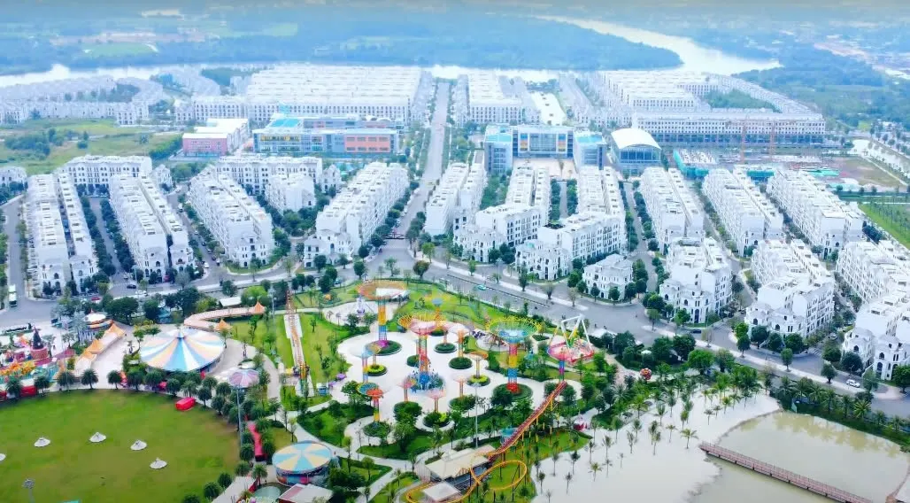 BÁN NHÀ PHỐ LIỀN KỀ 162m2 MANHATTAN VINHOMES GRAND PARK – 28 TỶ BAO THUẾ PHÍ - ảnh 2