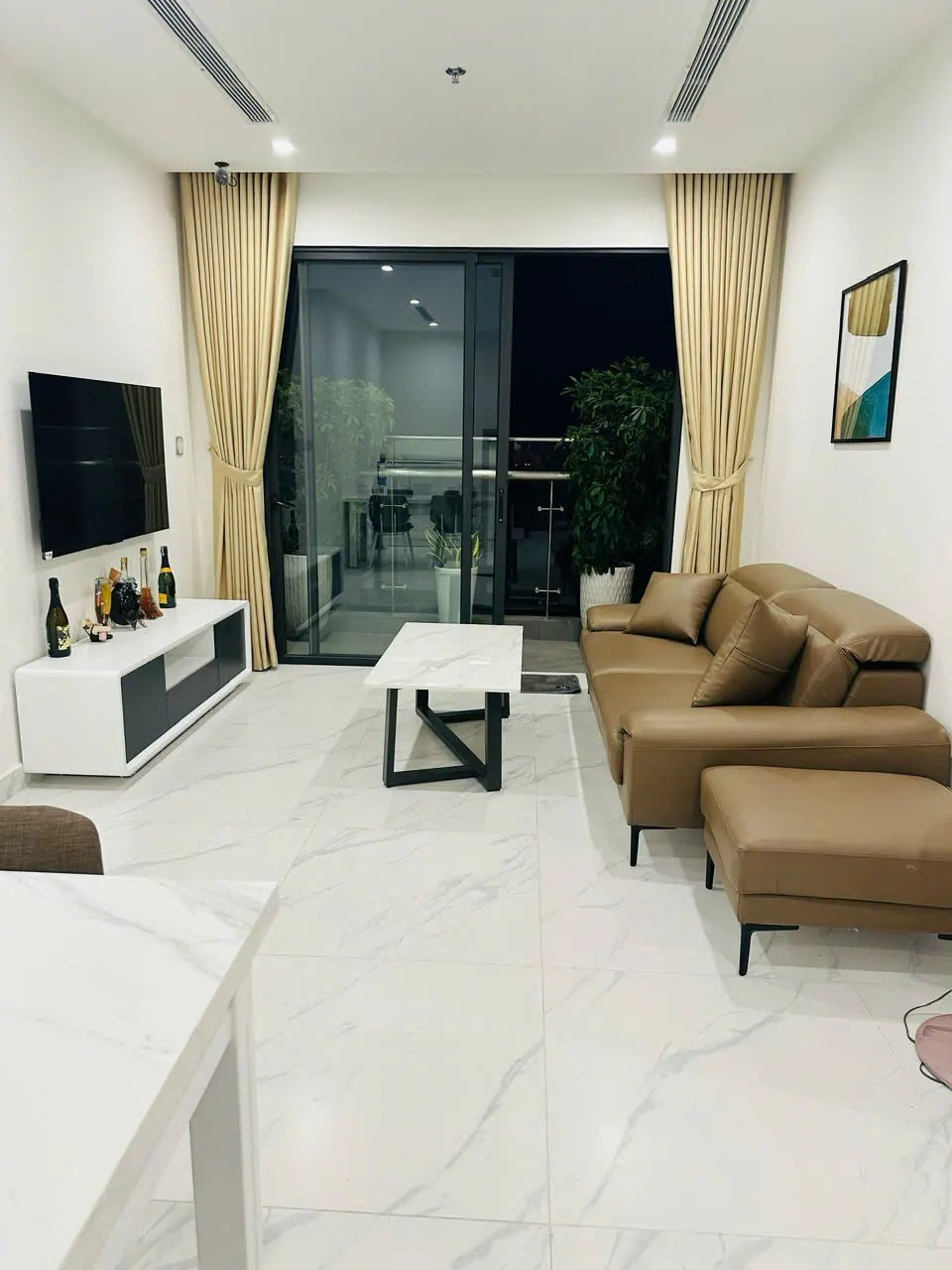 CHO THUÊ CĂN HỘ 3PN THE BEVERLY - FULL NỘI THẤT - GIÁ 22 TRIỆU/THÁNG - ảnh 2