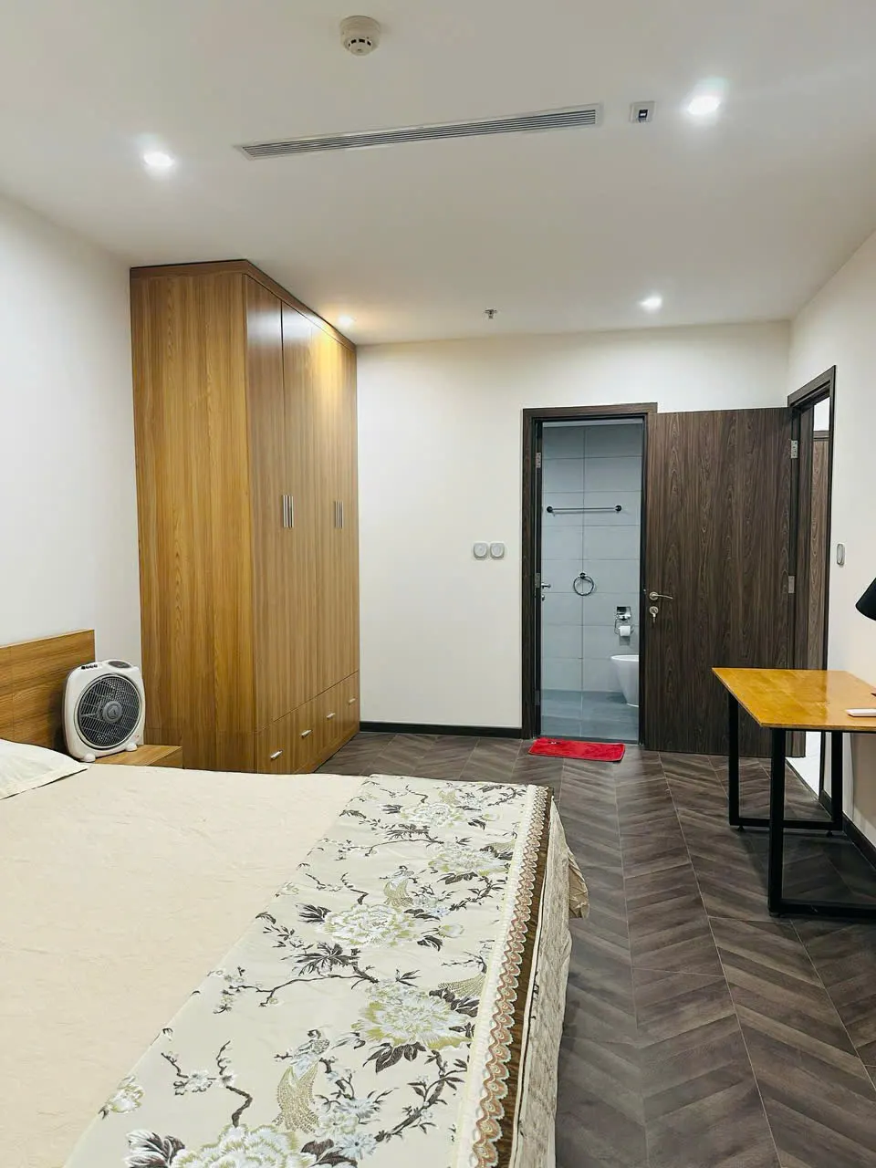 CHO THUÊ CĂN HỘ 3PN THE BEVERLY - FULL NỘI THẤT - GIÁ 22 TRIỆU/THÁNG - ảnh 3