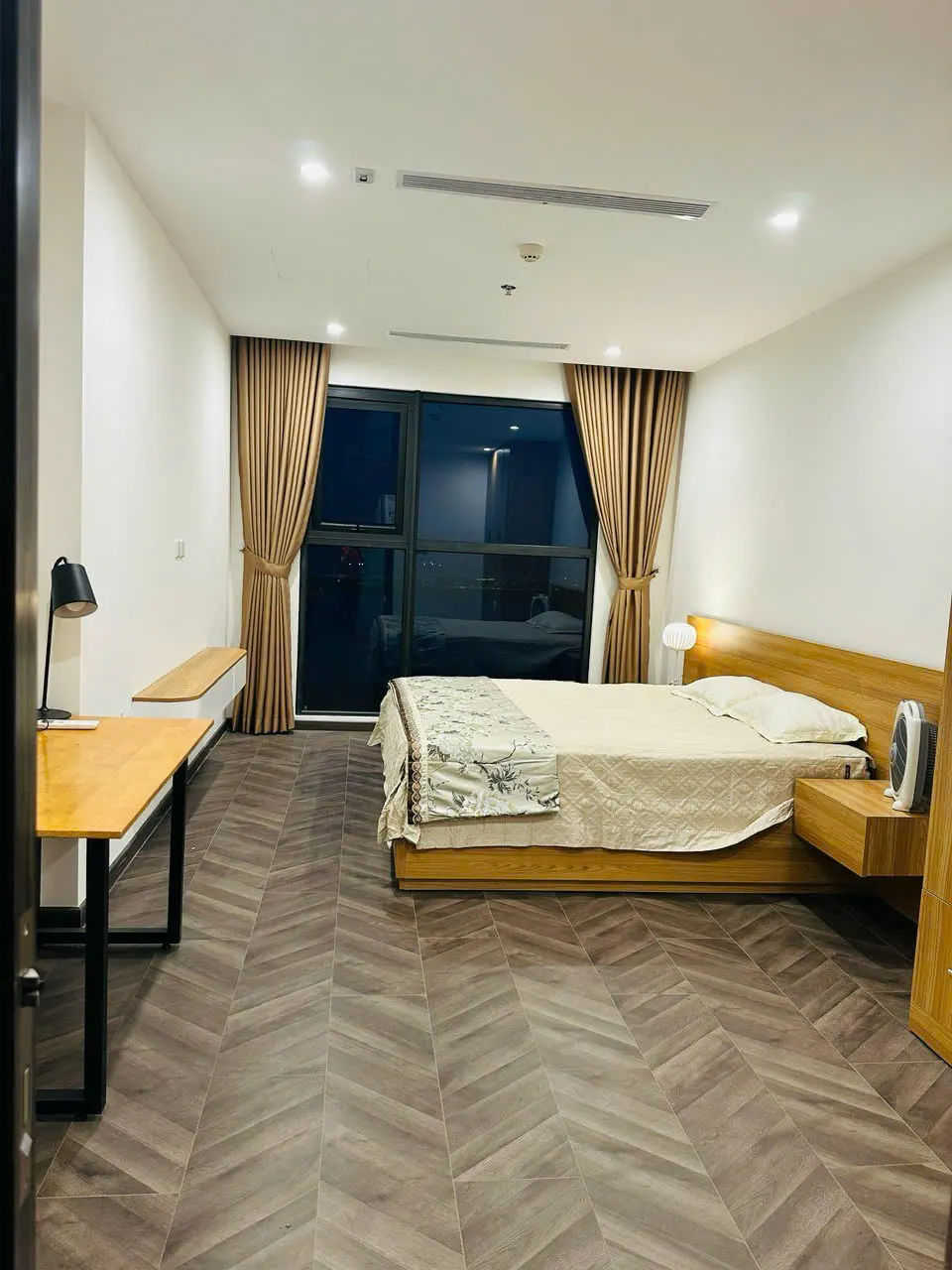 CHO THUÊ CĂN HỘ 3PN THE BEVERLY - FULL NỘI THẤT - GIÁ 22 TRIỆU/THÁNG - ảnh 4