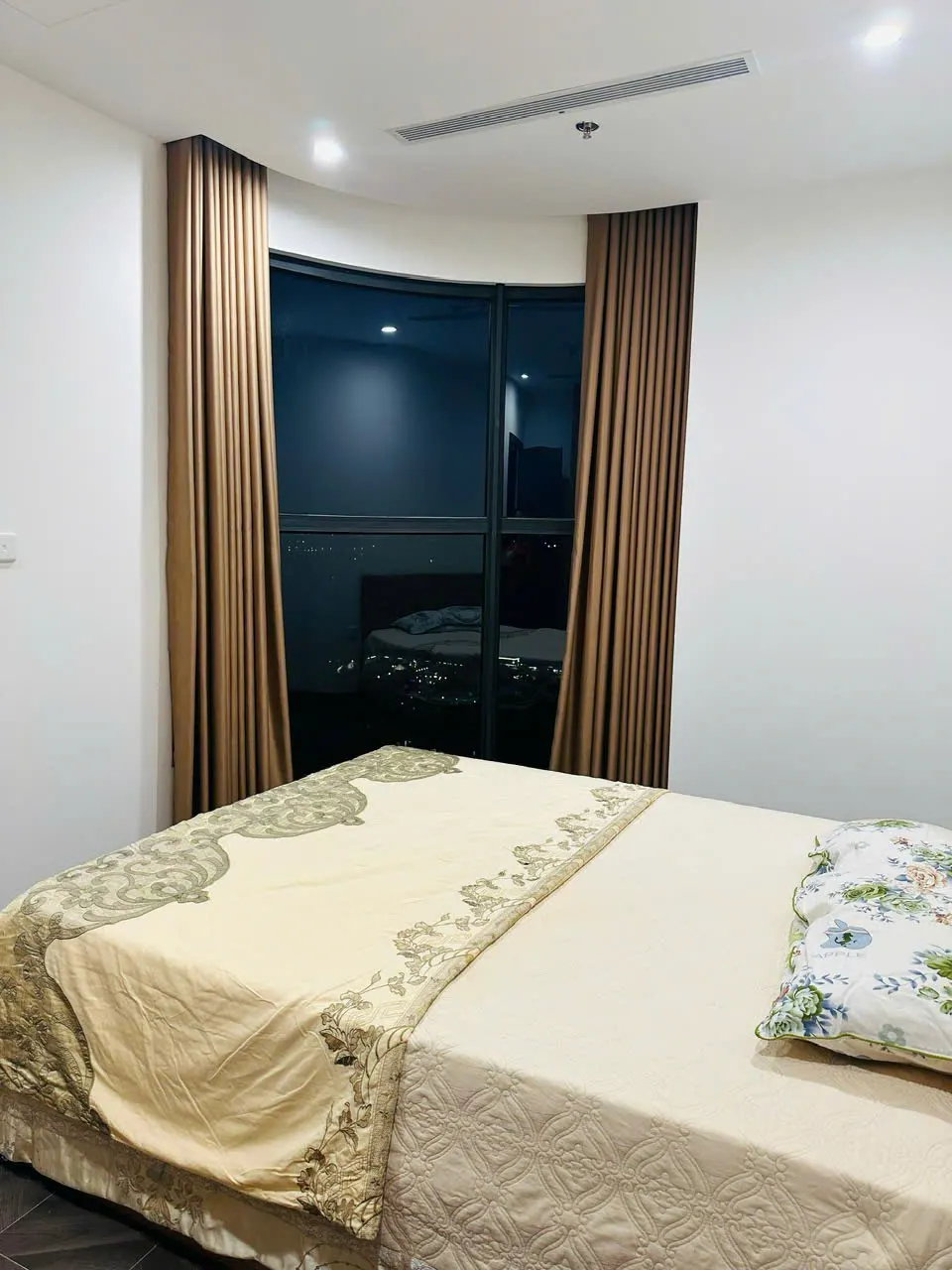 CHO THUÊ CĂN HỘ 3PN THE BEVERLY - FULL NỘI THẤT - GIÁ 22 TRIỆU/THÁNG - ảnh 5