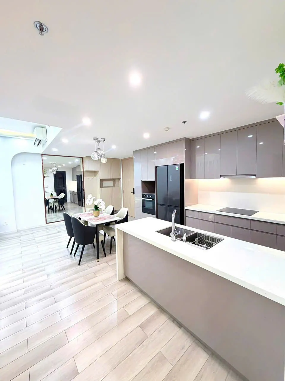 CHO THUÊ CĂN HỘ MASTERI CENTRE POINT 3PN2WC - VINHOMES GRAND PARK QUẬN 9 - ảnh 8