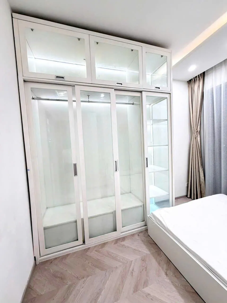 CHO THUÊ CĂN HỘ MASTERI CENTRE POINT 3PN2WC - VINHOMES GRAND PARK QUẬN 9 - ảnh 3