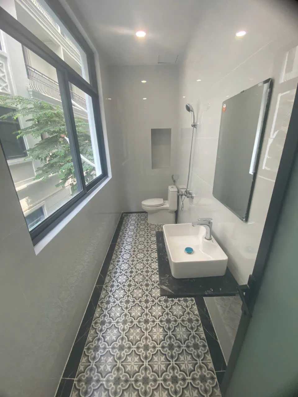 CHO THUÊ NHÀ PHỐ 96M2 CÓ THANG MÁY CÓ MÁY LẠNH TẠI VINHOMES GRAND PARK- GIÁ 32TR/THÁNG - ảnh 9