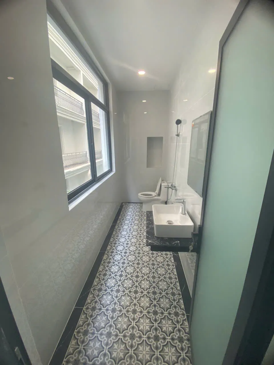 CHO THUÊ NHÀ PHỐ 96M2 CÓ THANG MÁY CÓ MÁY LẠNH TẠI VINHOMES GRAND PARK- GIÁ 32TR/THÁNG - ảnh 8