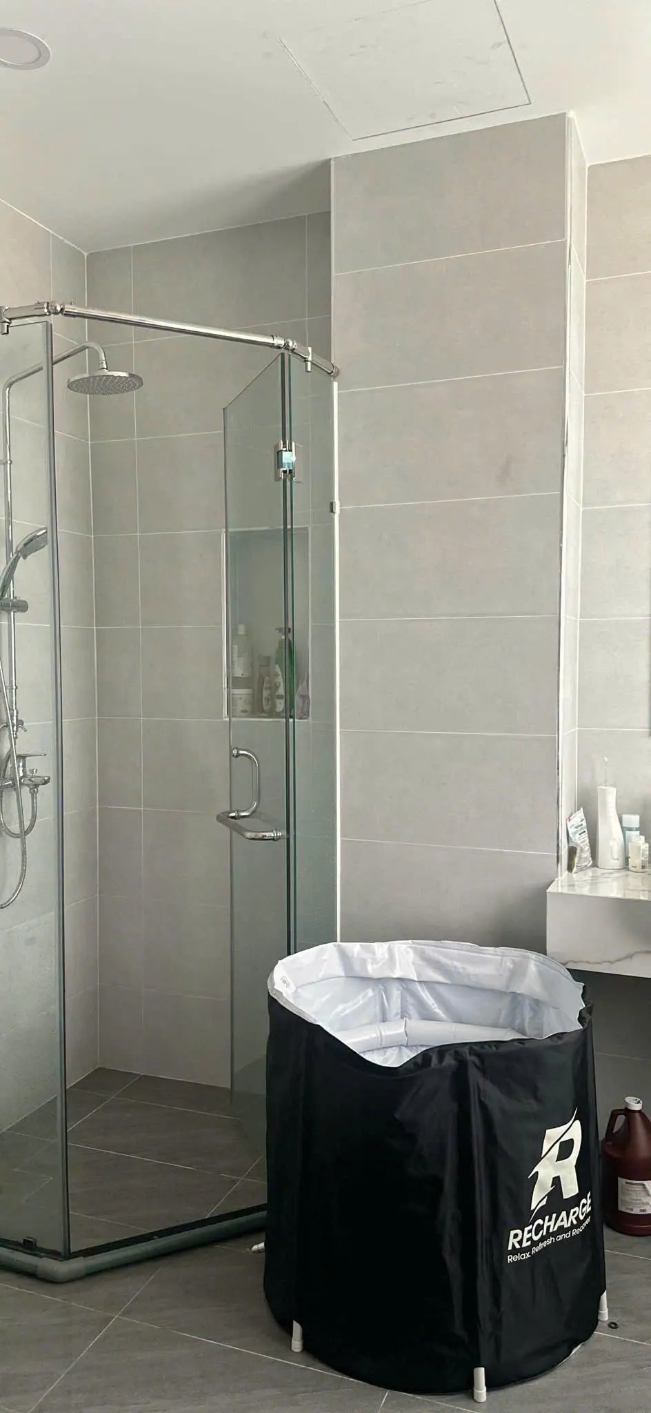 Cho thuê tầng văn phòng Vinhomes Grand Park - Trống - Giá 7tr/tháng