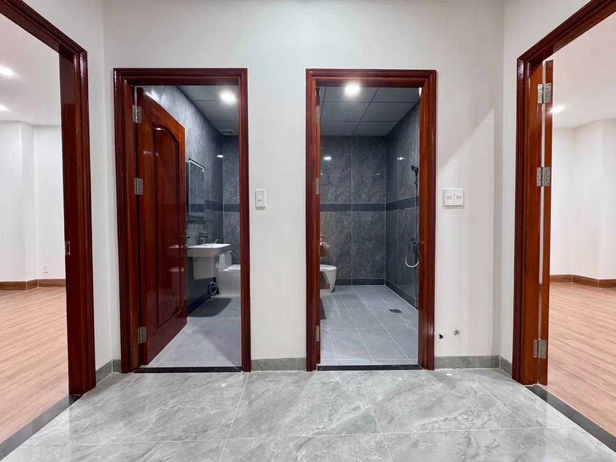 CHO THUÊ NHÀ PHỐ 144M2 đầy đủ thang máy, máy lạnh, lối đi riêng, ngăn phòng tại Vinhomes grand Park - ảnh 15