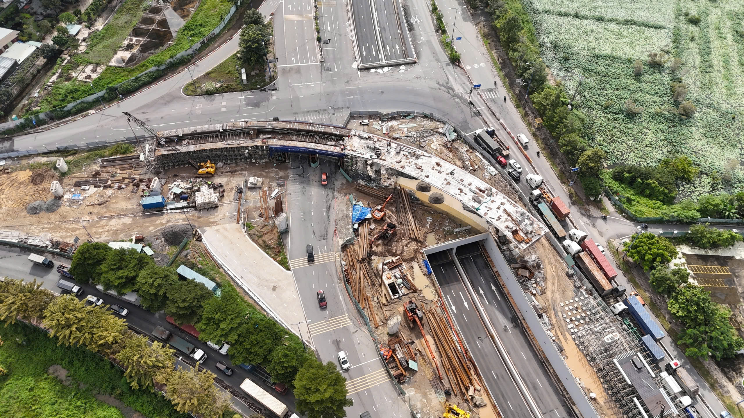 Công trường nút giao An Phú tháng 11/2025 - toàn cảnh thi công đoạn Đồng Văn Cống và Mai Chí Thọ (ảnh 3)