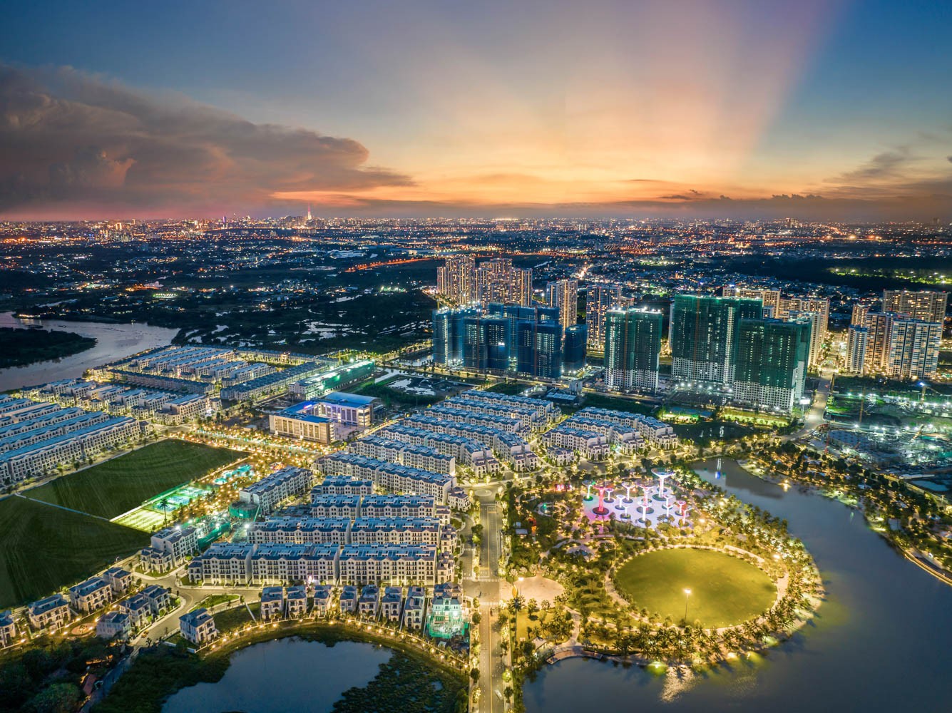 Đánh giá kết nối Vinhomes Grand Park tới trung tâm Quận 1 – Q.2