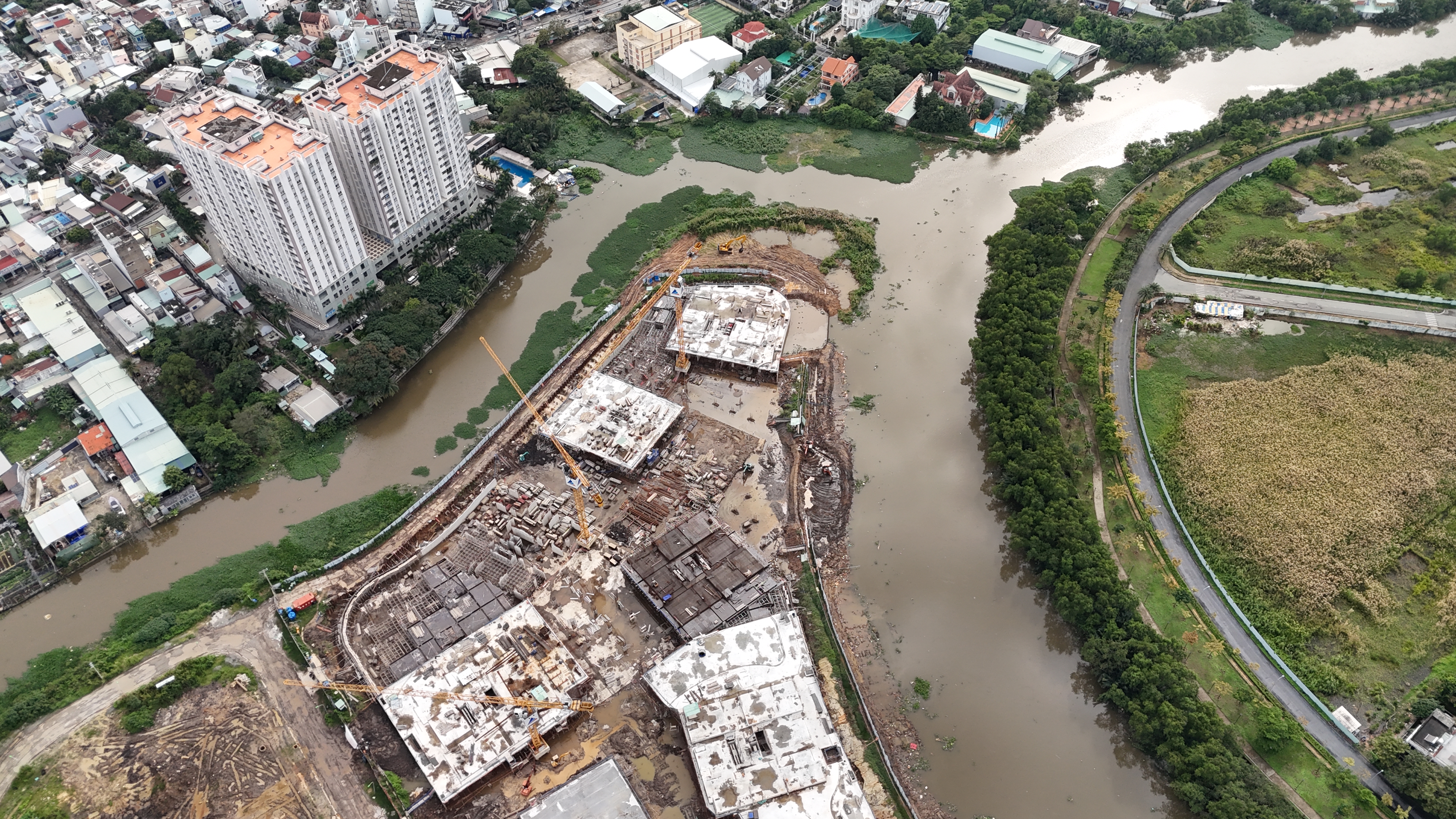 Công trường The Privé tháng 11/2025 - góc nhìn tổng thể tiến độ xây dựng (ảnh 2)